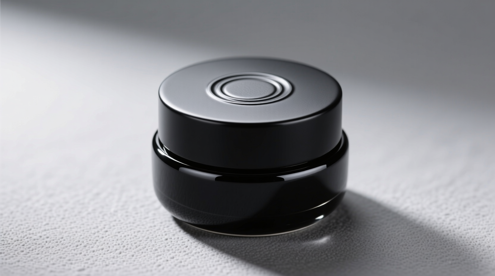 Чёрный тайский бальзам